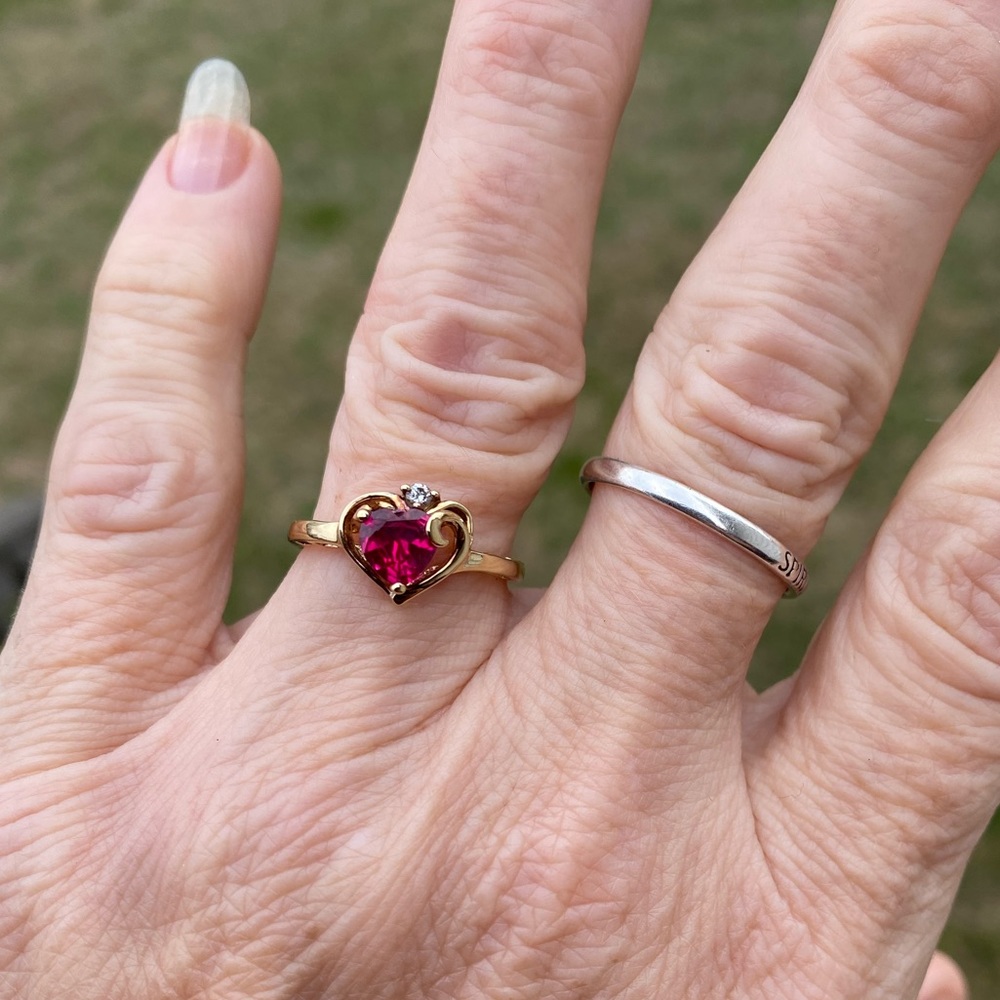 SOLD 💲Ruby heart ring 14k gold over .925 Sterling Silver size 7 new - Picture 8 of 12